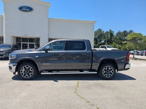 New 2026 RAM 1500 Laramie AWD/4WD image 6