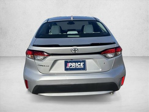 Used 2020 Toyota Corolla L image 6