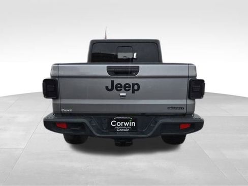 Used 2020 Jeep Gladiator Sport w/ Quick Order Package 24S image 9