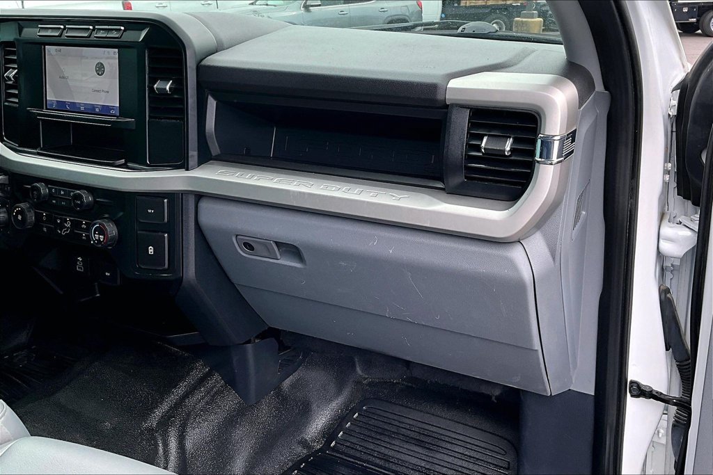 Used 2024 Ford F250 XL w/ FX4 Off-Road Package AWD/4WD image 29