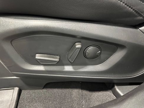 Used 2023 Ford Explorer ST w/ Equipment Group 401A image 31