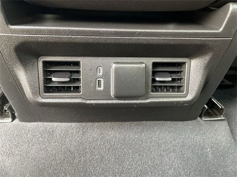 Used 2024 GMC Sierra 1500 SLT image 20