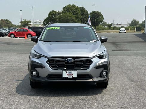 Certified 2025 Subaru Crosstrek 2.5i Limited w/ Crosstrek Mirror Package AWD/4WD image 9