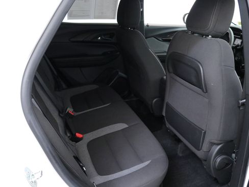 Used 2023 Chevrolet TrailBlazer LT w/ Convenience Package image 29