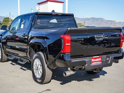 New 2026 Toyota Tacoma SR5 image 9