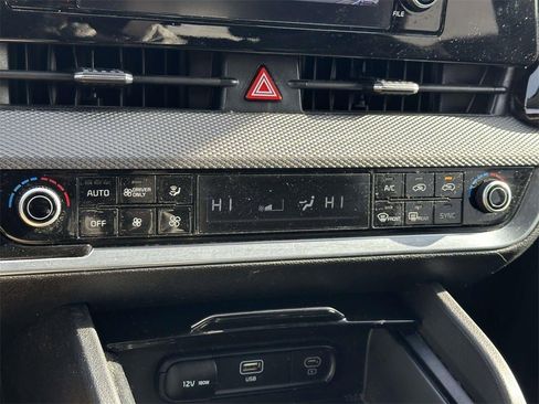 Used 2023 Kia Sportage LX image 20