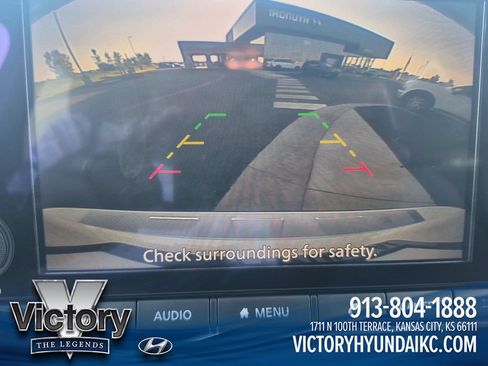 Used 2025 Nissan Rogue SV AWD/4WD image 19