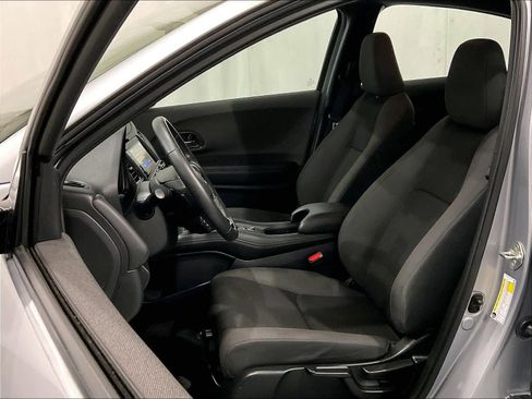 Used 2019 Honda HR-V Sport image 10