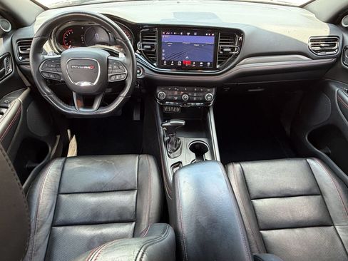 Used 2024 Dodge Durango GT RWD image 17