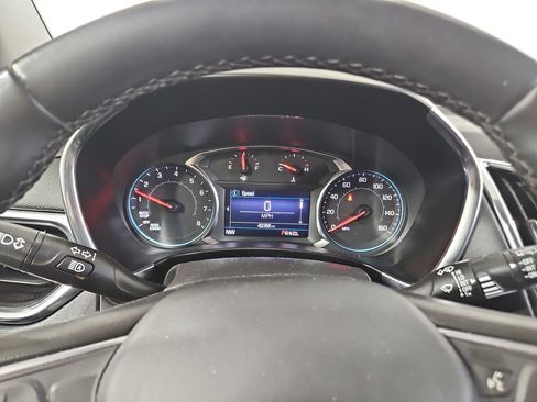 Used 2023 Chevrolet Equinox LT AWD/4WD image 16