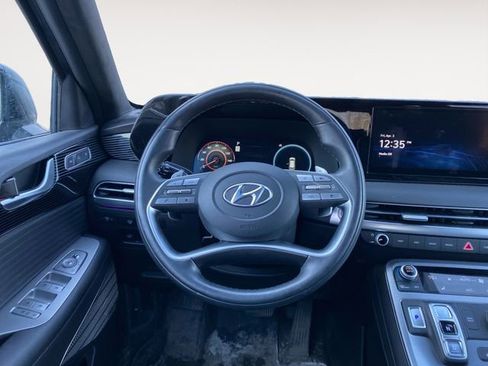 Used 2023 Hyundai Palisade Calligraphy image 12