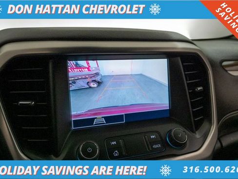 Used 2023 GMC Acadia SLE w/ Driver Convenience Package image 19