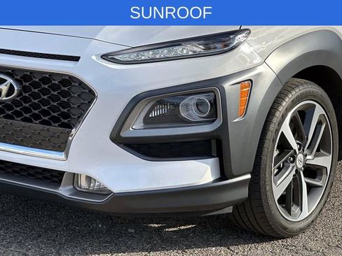 Used 2021 Hyundai Kona Limited image 7