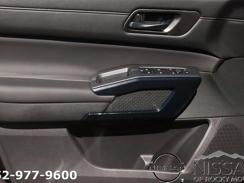 New 2026 Nissan Pathfinder SV image 8