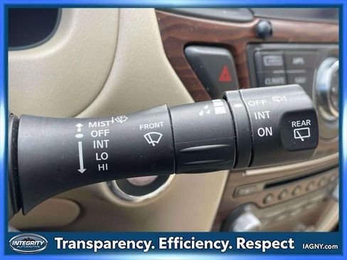 Used 2018 Nissan Pathfinder Platinum image 27