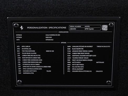 Used 2022 Ferrari SF90 Spider image 24