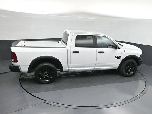Used 2024 RAM 1500 Warlock RWD image 29