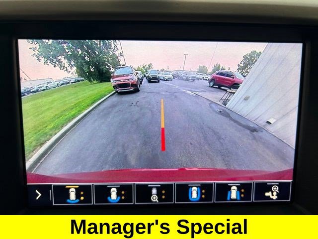 Used 2020 GMC Acadia Denali w/ Technology Package FWD image 31