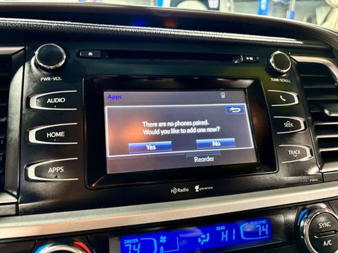 Used 2015 Toyota Highlander Plus image 36