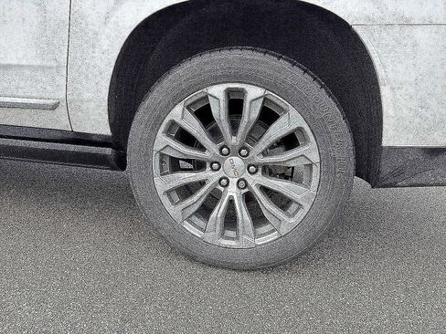 Used 2021 GMC Yukon XL Denali w/ Denali Ultimate Package image 26