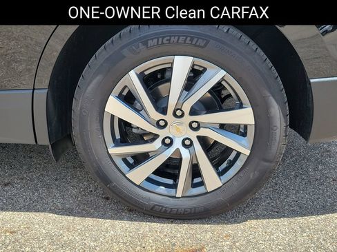 Used 2024 Chevrolet Equinox LT FWD image 6