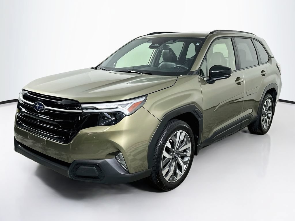 Used 2025 Subaru Forester Touring AWD/4WD image 1