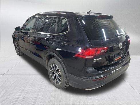 Used 2019 Volkswagen Tiguan SE w/ Panoramic Sunroof Package image 8