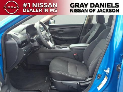 Used 2024 Nissan Sentra SV FWD image 22