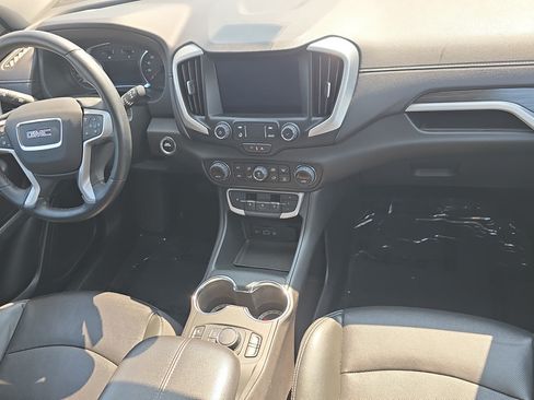 Used 2023 GMC Terrain SLT AWD/4WD image 11
