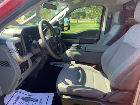 Used 2024 Ford F250 XLT w/ Snow Plow/Camper Package image 16