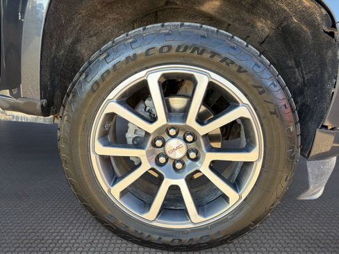 Certified 2021 GMC Canyon Denali AWD/4WD image 9