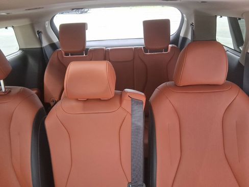 New 2026 Kia Carnival SX w/ SX Dark Edition Package FWD image 27