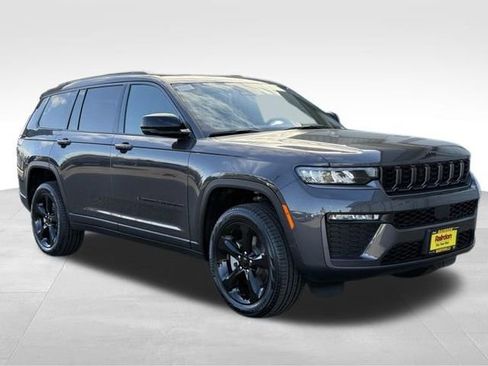 New 2026 Jeep Grand Cherokee L Limited w/ Limited Altitude Package AWD/4WD image 1
