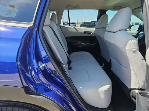 Used 2024 Toyota Corolla Cross LE image 25