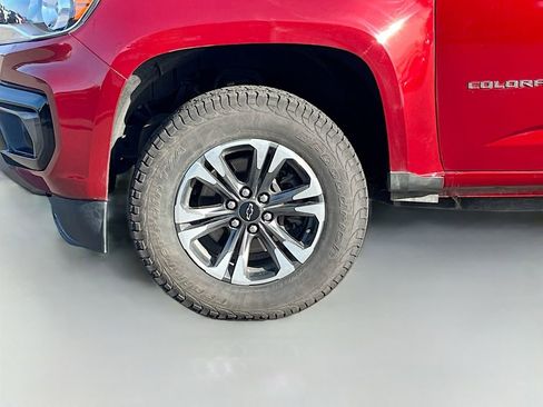 Used 2021 Chevrolet Colorado Z71 AWD/4WD image 27