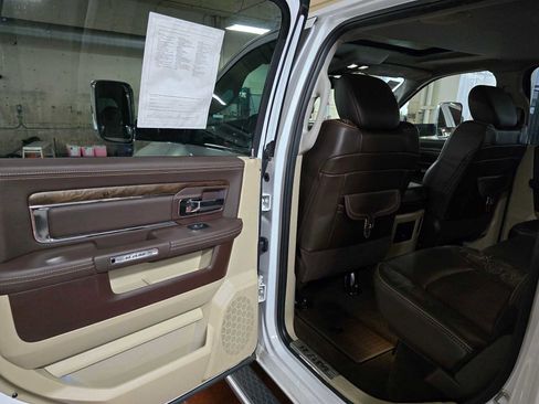 Used 2015 RAM 1500 Laramie Longhorn w/ Convenience Group image 14