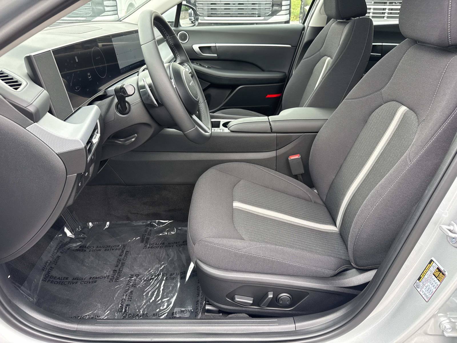 Certified 2025 Hyundai Sonata SEL FWD image 24