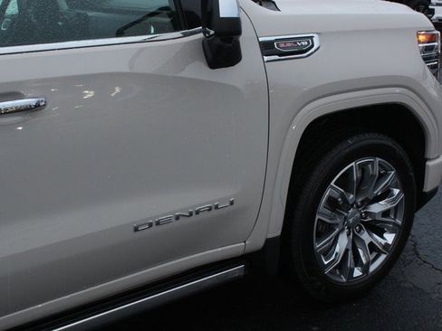 New 2026 GMC Sierra 1500 Denali image 17
