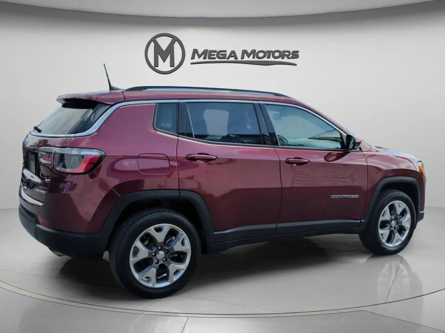 Used 2021 Jeep Compass Limited AWD/4WD image 8