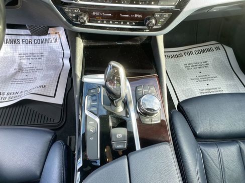 Used 2018 BMW 530e xDrive 530e xDrive iPerformance image 21