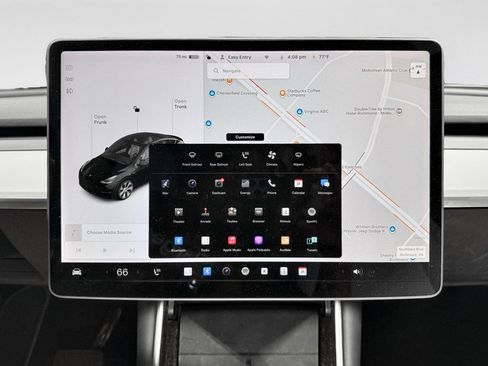 Used 2020 Tesla Model Y Long Range image 9