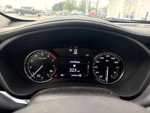 Used 2019 Cadillac XT4 Luxury w/ Cold Weather Package AWD/4WD image 13