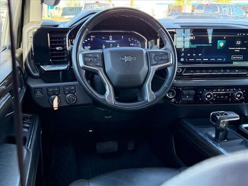 Certified 2024 Chevrolet Silverado 1500 LT Trail Boss w/ Convenience Package II AWD/4WD image 9