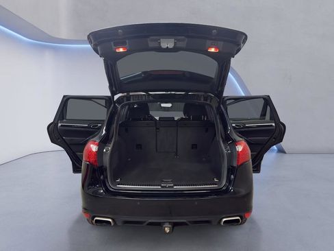 Used 2013 Porsche Cayenne Diesel image 12