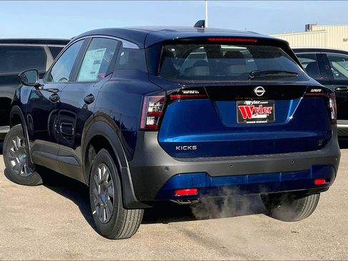 New 2026 Nissan Kicks S image 3