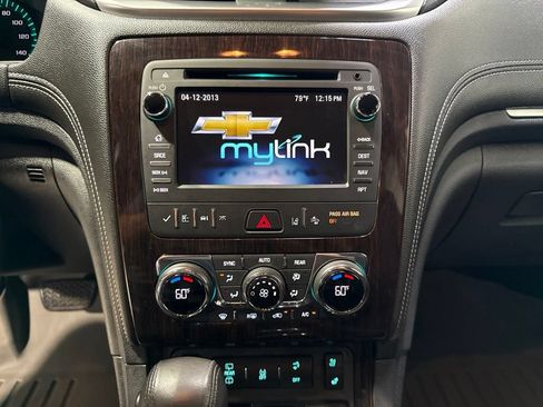 Used 2015 Chevrolet Traverse LTZ AWD/4WD image 15