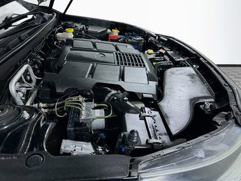 Used 2018 Subaru Outback 3.6R Touring image 25