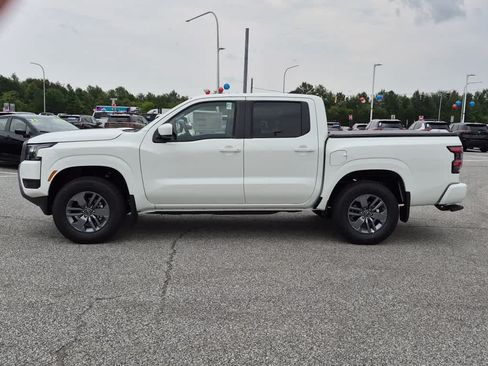 New 2026 Nissan Frontier SV w/ All-Weather Content Package AWD/4WD image 5