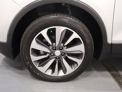 Used 2022 Buick Encore Preferred w/ Safety Package image 23