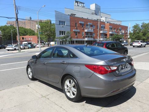 Used 2011 Hyundai Sonata GLS w/ Popular Equipment Pkg 2 FWD image 5